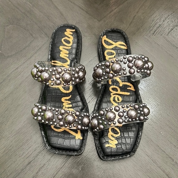 Sam Edelman Women Eleana Slip-On Textured Flat Sandals, Clear/Grey PVC - Picture 4 of 12